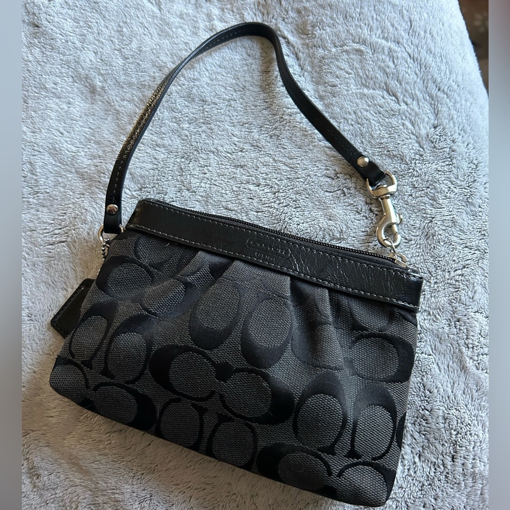 Coach Wristlet - Picture 5 of 5